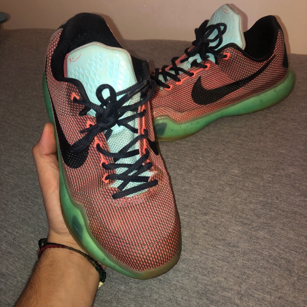 Kobe 10